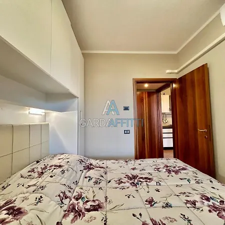 Perla - Desenzano Garda - Gardaaffitti Com Appartamento *